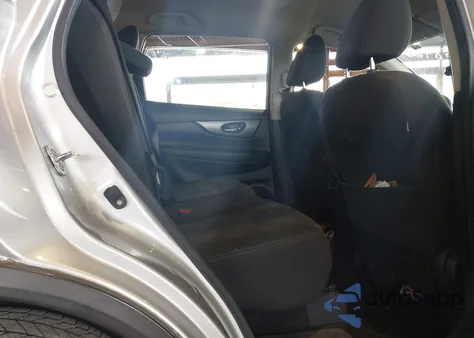 2016 Nissan Rogue S z USA, uszkodzony, nr VIN KNMAT2MV1GP716355